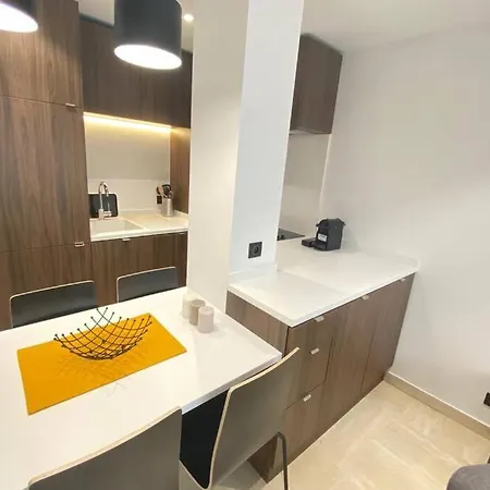 Renovated 2 Bedrooms - Boulevard De La Croisette Dom wakacyjny
